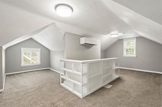 2827 CAMPBELL Street, Kansas City, MO 64109