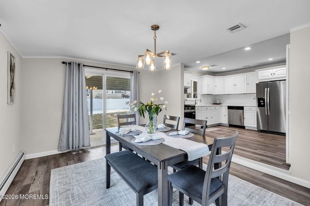 201 Summit Avenue, Belford, NJ 07718