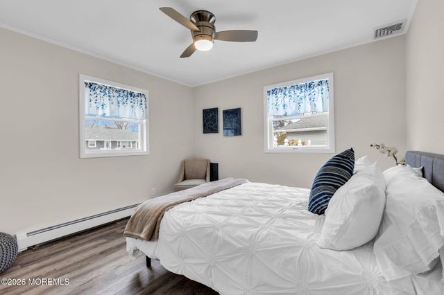 201 Summit Avenue, Belford, NJ 07718