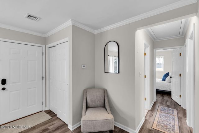 201 Summit Avenue, Belford, NJ 07718