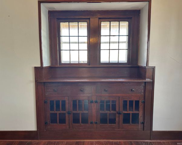 326 Arcadia Court, Fort Wayne, IN 46807