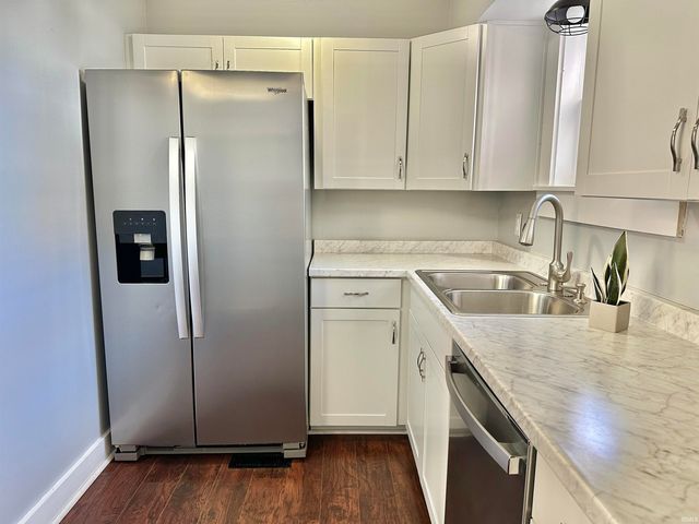 326 Arcadia Court, Fort Wayne, IN 46807