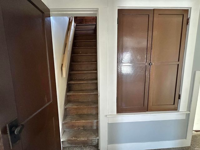 326 Arcadia Court, Fort Wayne, IN 46807