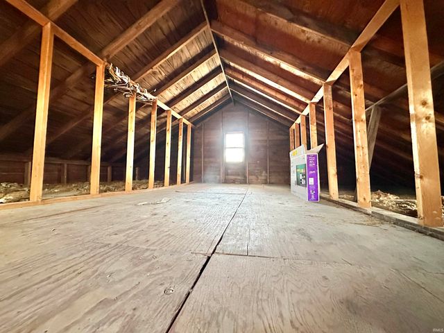 326 Arcadia Court, Fort Wayne, IN 46807