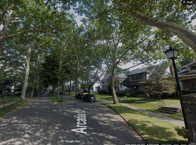 326 Arcadia Court, Fort Wayne, IN 46807