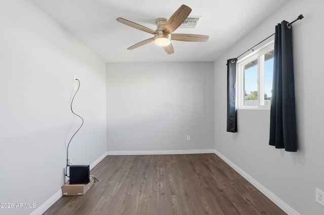 2914 E CACTUS Road, Phoenix, AZ 85032