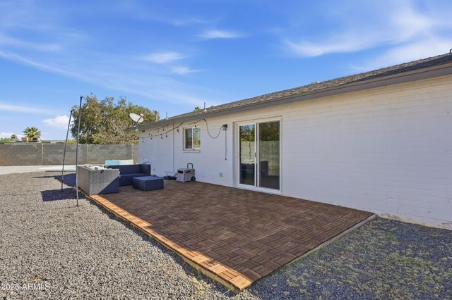 2914 E CACTUS Road, Phoenix, AZ 85032