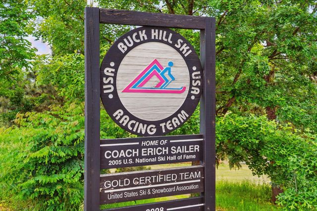 1124 Annacotte Lane, Rosemount, MN 55068