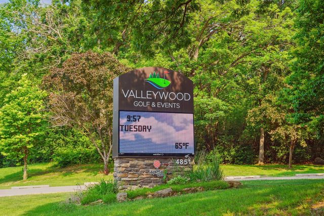 1124 Annacotte Lane, Rosemount, MN 55068