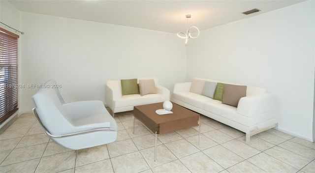 14046 SW 49th St 16, Miramar, FL 33027