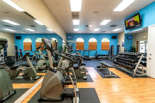 14046 SW 49th St 16, Miramar, FL 33027