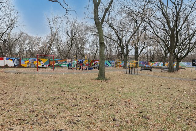 149 Callan Avenue 3E, Evanston, IL 60202