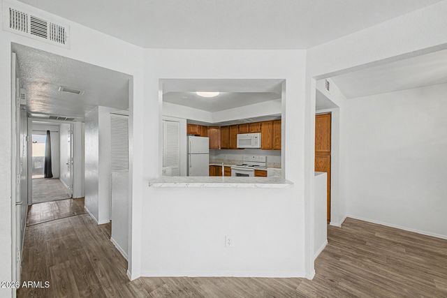 1331 W BASELINE Road 260, Mesa, AZ 85202
