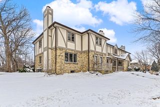 1511 Camden COURT #A, Waukesha, WI 53186