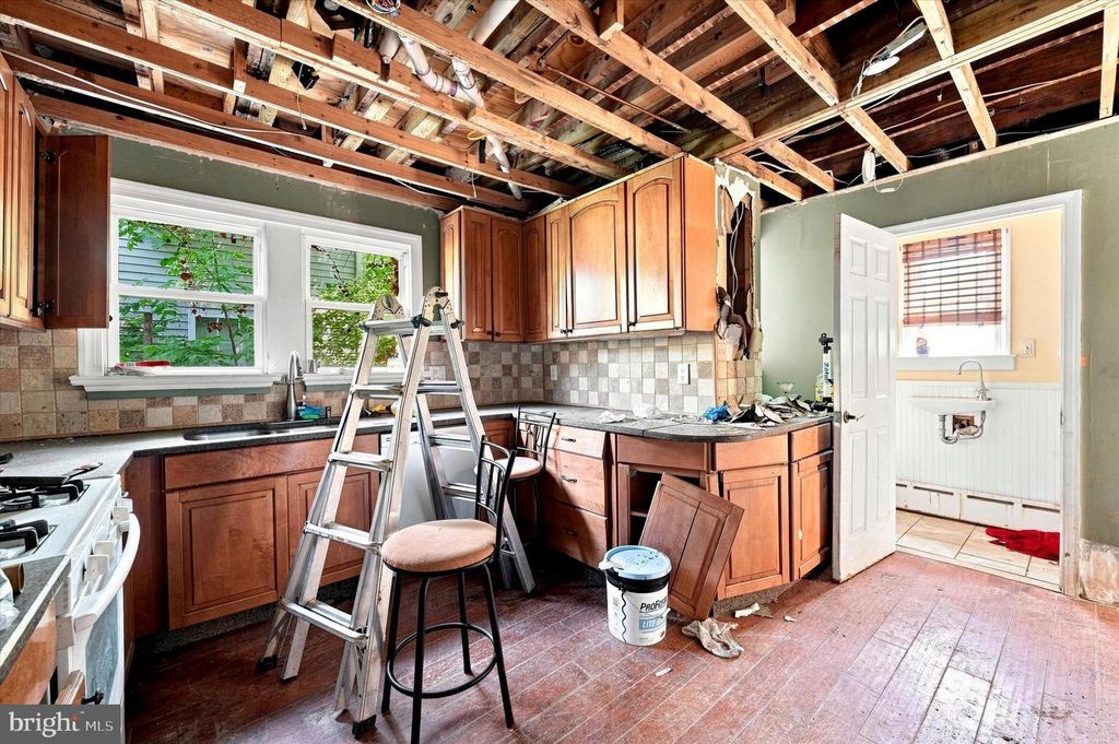 317 WINDERMERE AVE, LANSDOWNE, PA 19050 — photo 2