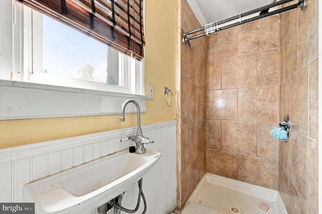 317 WINDERMERE AVE, LANSDOWNE, PA 19050 — photo 5