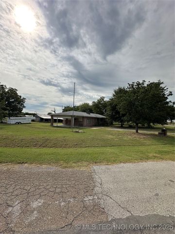 7841 N 134th East Avenue, Owasso, OK 74055