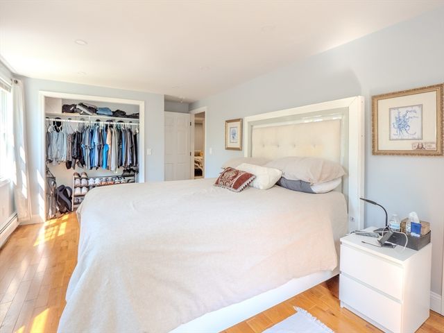 29 Oak Ave, Westport, MA 02790