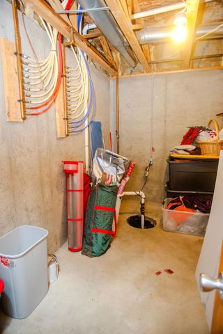 2200 N Woodard St, Derby, KS 67037