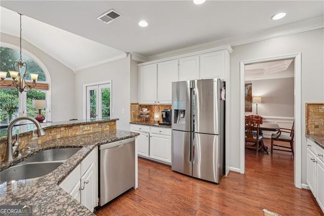 3820 Ridge Point Drive, Suwanee, GA 30024