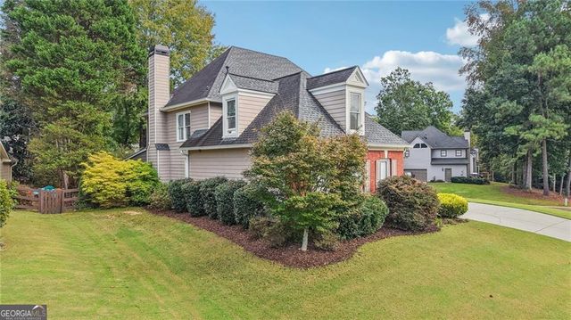 3820 Ridge Point Drive, Suwanee, GA 30024