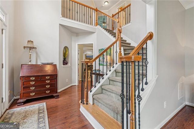 3820 Ridge Point Drive, Suwanee, GA 30024