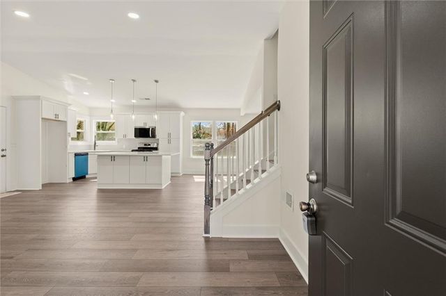 2903 Woodhollow Lane, Jonesboro, GA 30236