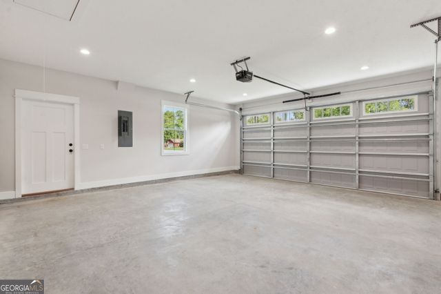 1112 Boone Avenue, Kingsland, GA 31548