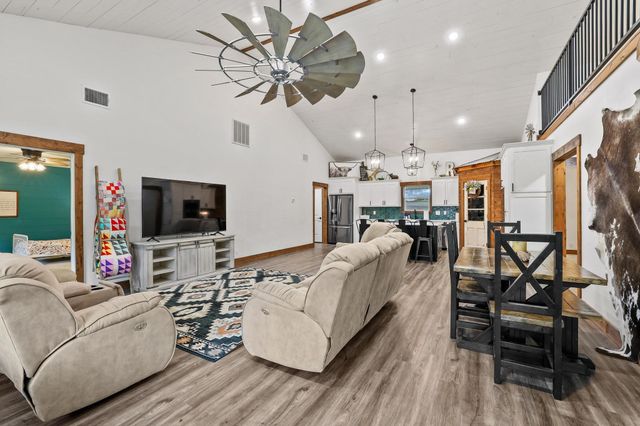 1394 US Highway 69, Denison, TX 75021