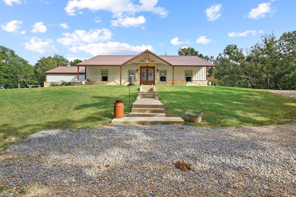 1394 US Highway 69, Denison, TX 75021