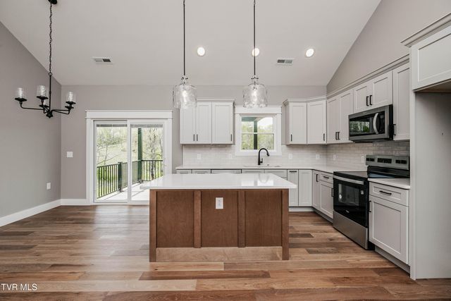 282 Ruby Rose Ridge, Jonesborough, TN 37659