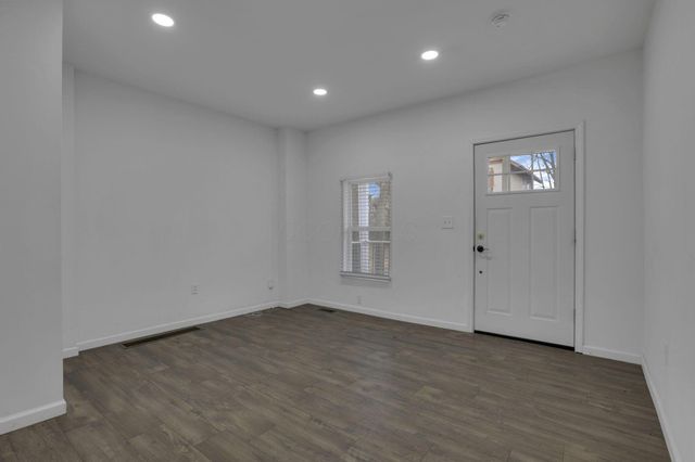 1579 Tiffin Street, Columbus, OH 43205