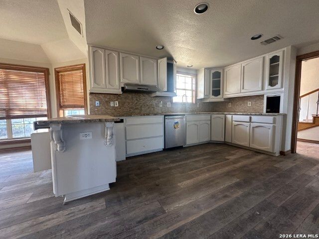 6823 Brave Way, San Antonio, TX 78256