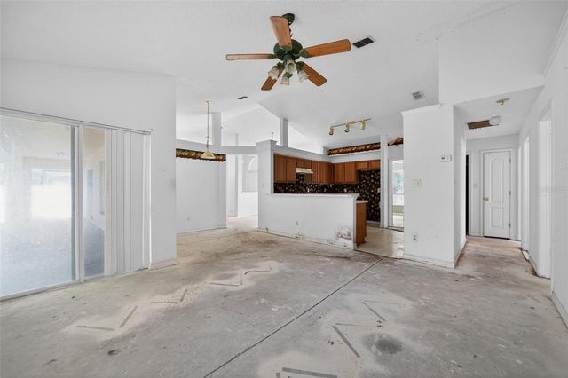 2518 MAYWOOD STREET, Eustis, FL 32726