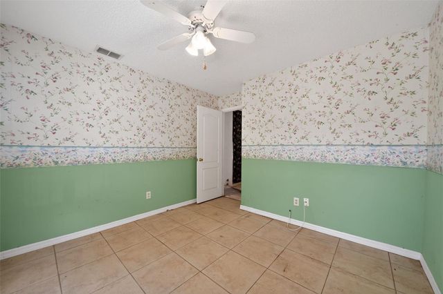 2518 MAYWOOD STREET, Eustis, FL 32726