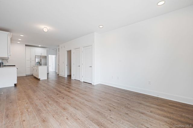 506 Emanuel Way 73, East Meadow, NY 11554