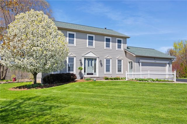 1113 Erie Street Road, Macedon, NY 14502