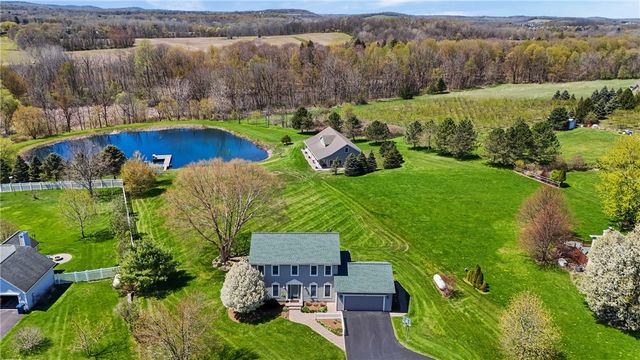 1113 Erie Street Road, Macedon, NY 14502