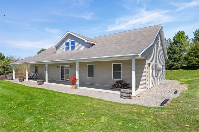 1113 Erie Street Road, Macedon, NY 14502
