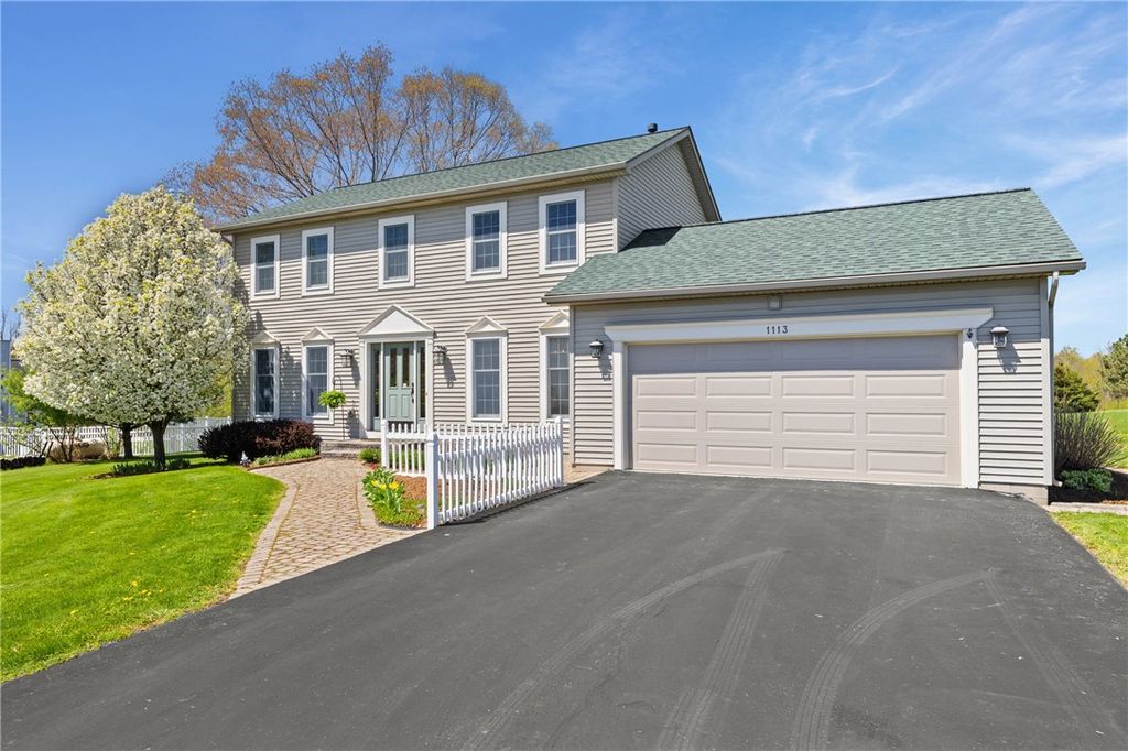 1113 Erie Street Road, Macedon, NY 14502