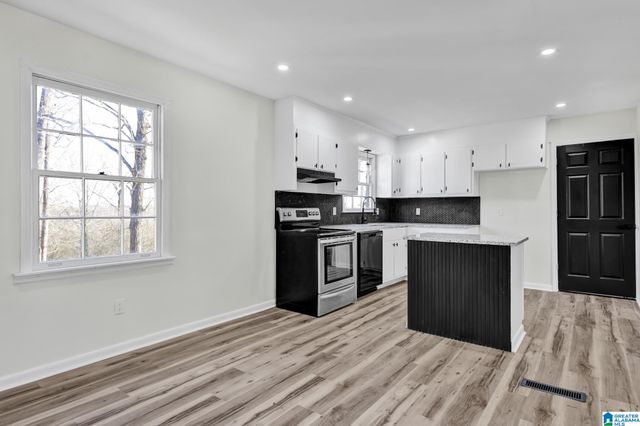 3913 ROCK RIDGE ROAD, Irondale, AL 35210