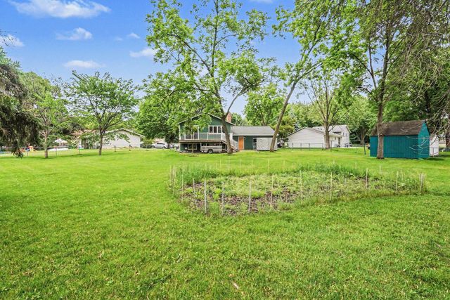 10656 104th Place N, Maple Grove, MN 55369