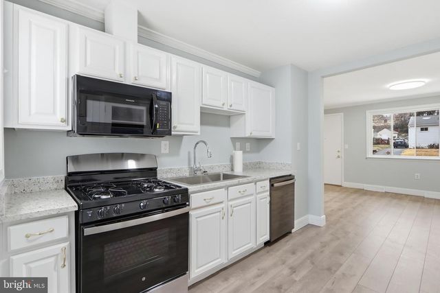 37 WENGATE RD, Owings Mills, MD 21117