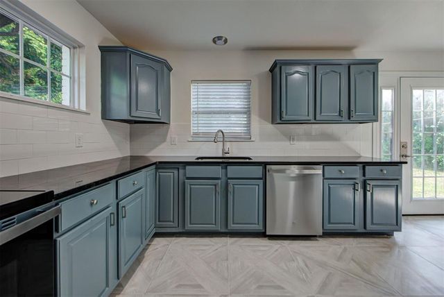 1714 N Tulsa Avenue, Oklahoma City, OK 73107
