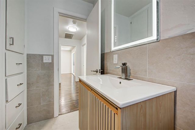 1714 N Tulsa Avenue, Oklahoma City, OK 73107