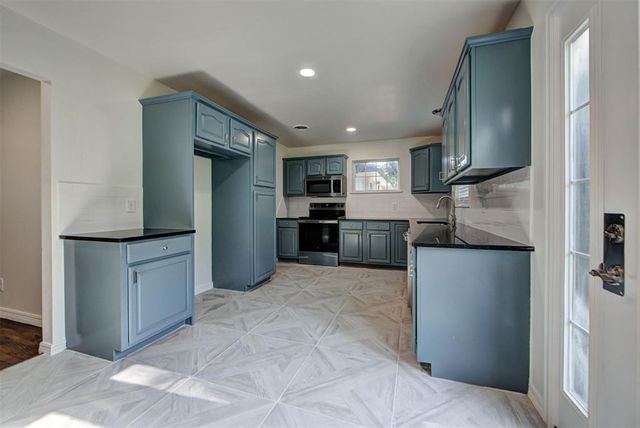 1714 N Tulsa Avenue, Oklahoma City, OK 73107