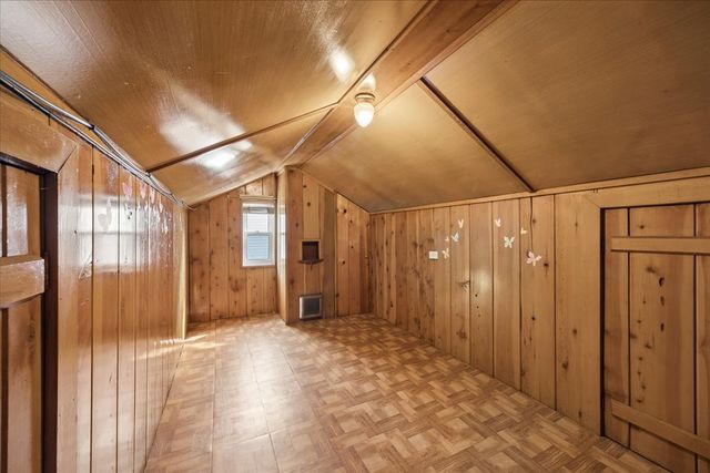 1249 Highridge Parkway, Westchester, IL 60154