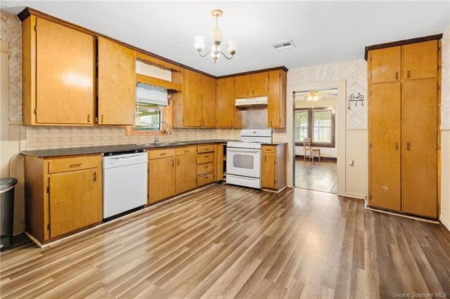 1329 Mitchell Street, Lake Charles, LA 70607