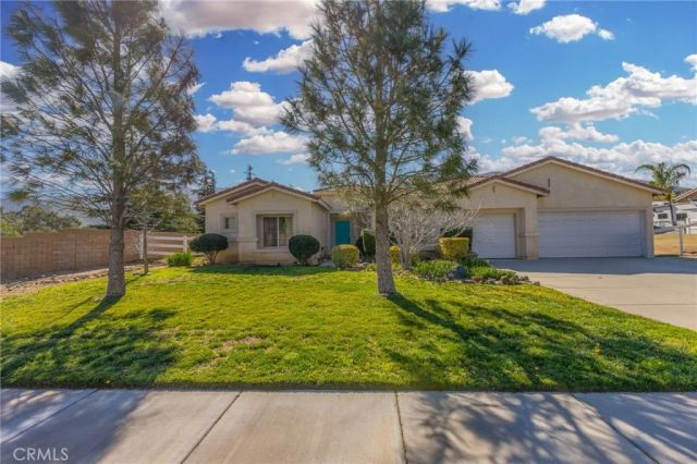 1538 Bryan St, Banning, CA 92220