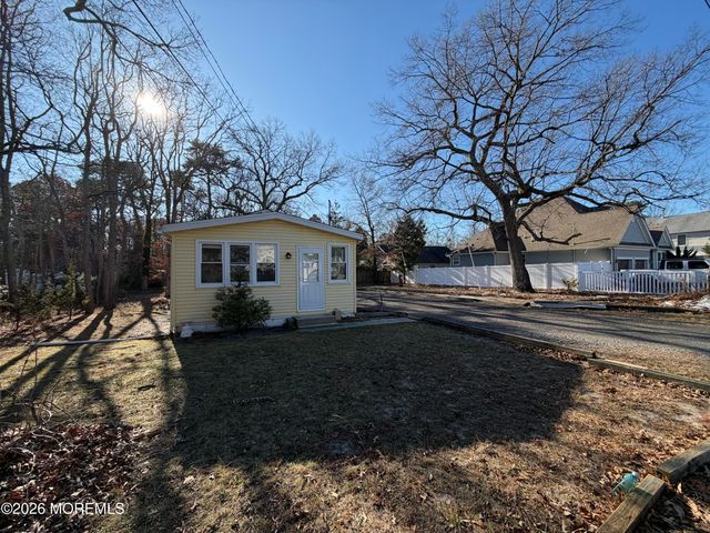 181 Tilton Street, Toms River, NJ 08753